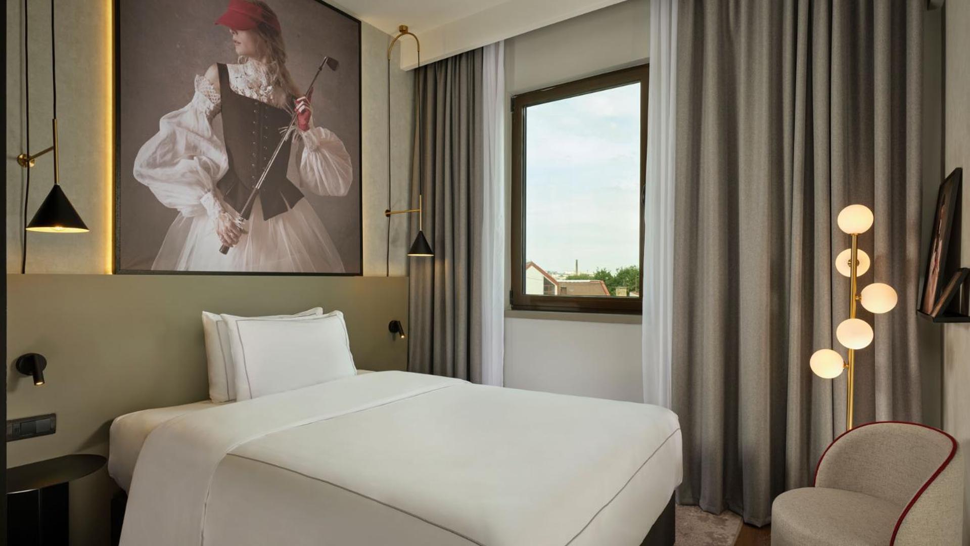 Hotel Radisson Red Belgrado Habitación foto